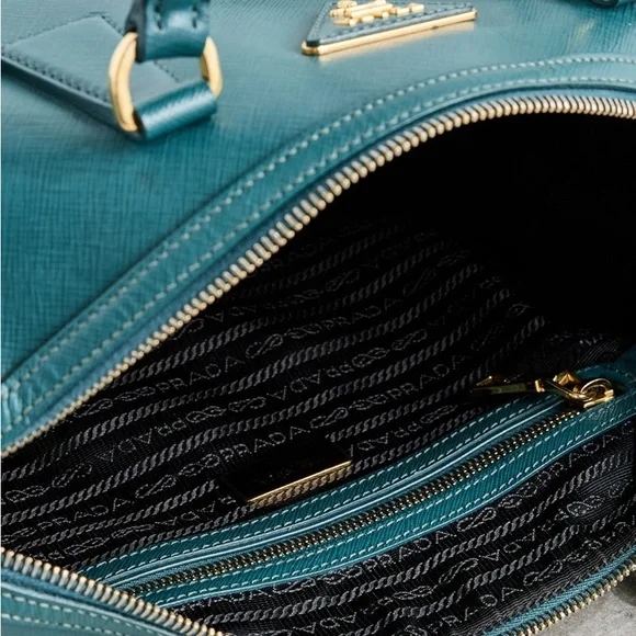 LIKE NEW PRADA Saffiano Leather Medium Bauletto Bag Certified Authentic - Picture 3 of 10